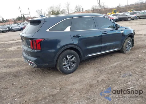 2021 Kia Sorento Hybrid Ex z USA, uszkodzony, nr VIN KNDRH4LG9M5045222